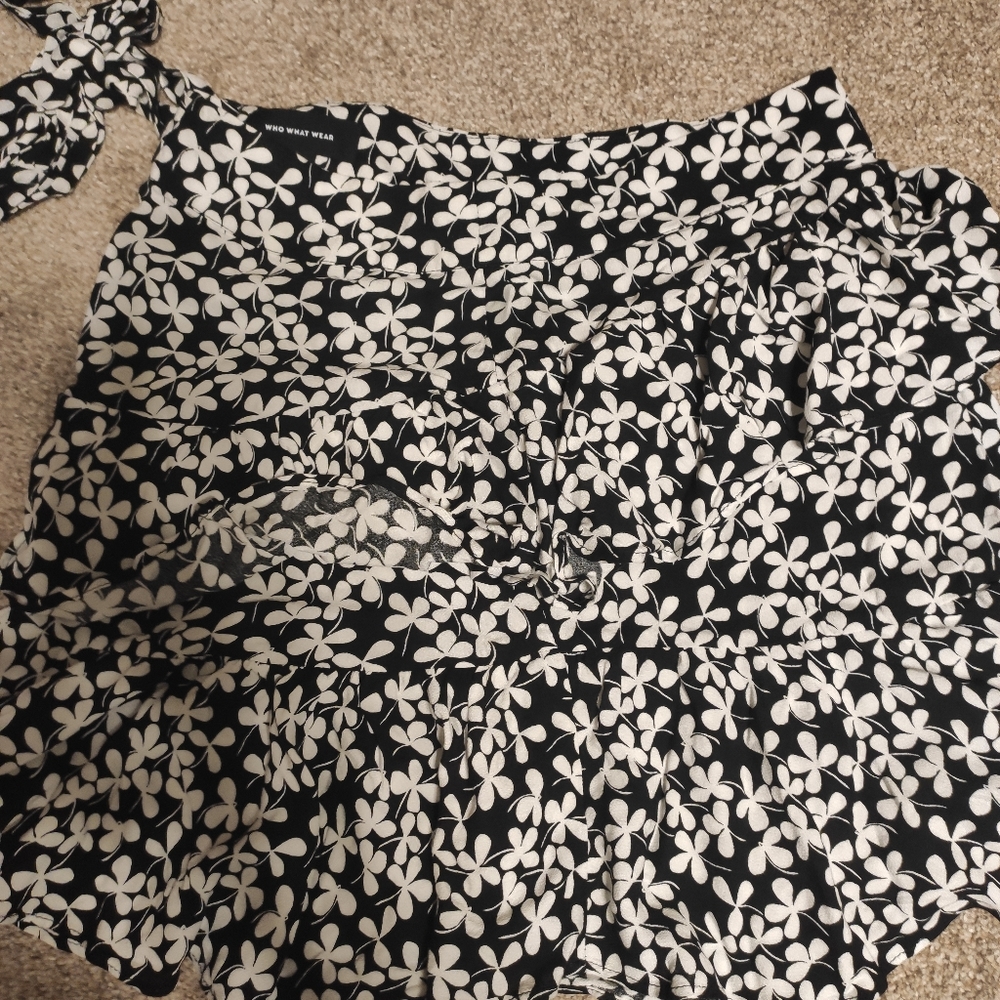 Target Who What Wear mini skirt ditzy floral 4